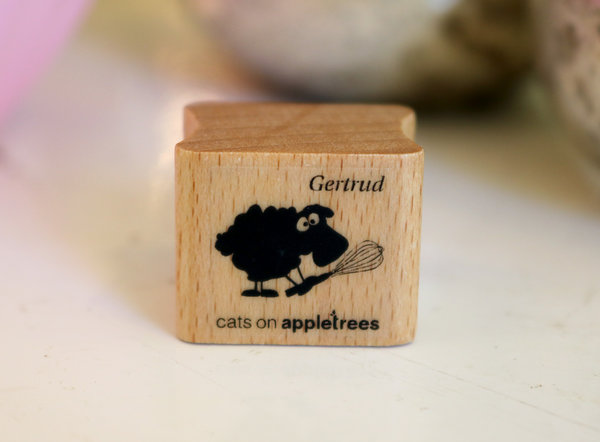 Stempel von Cats on Appletrees: Schaf Gertrud