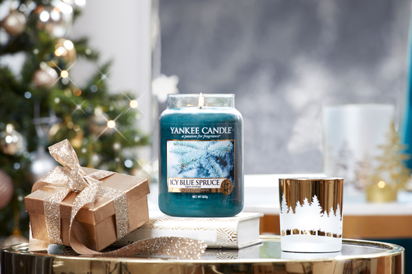 Yankee Candle "Icy Blue Spruce" im großen Glas