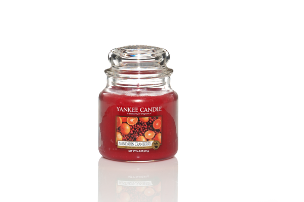 Yankee Candle "Mandarin Cranberry" im mittleren Glas